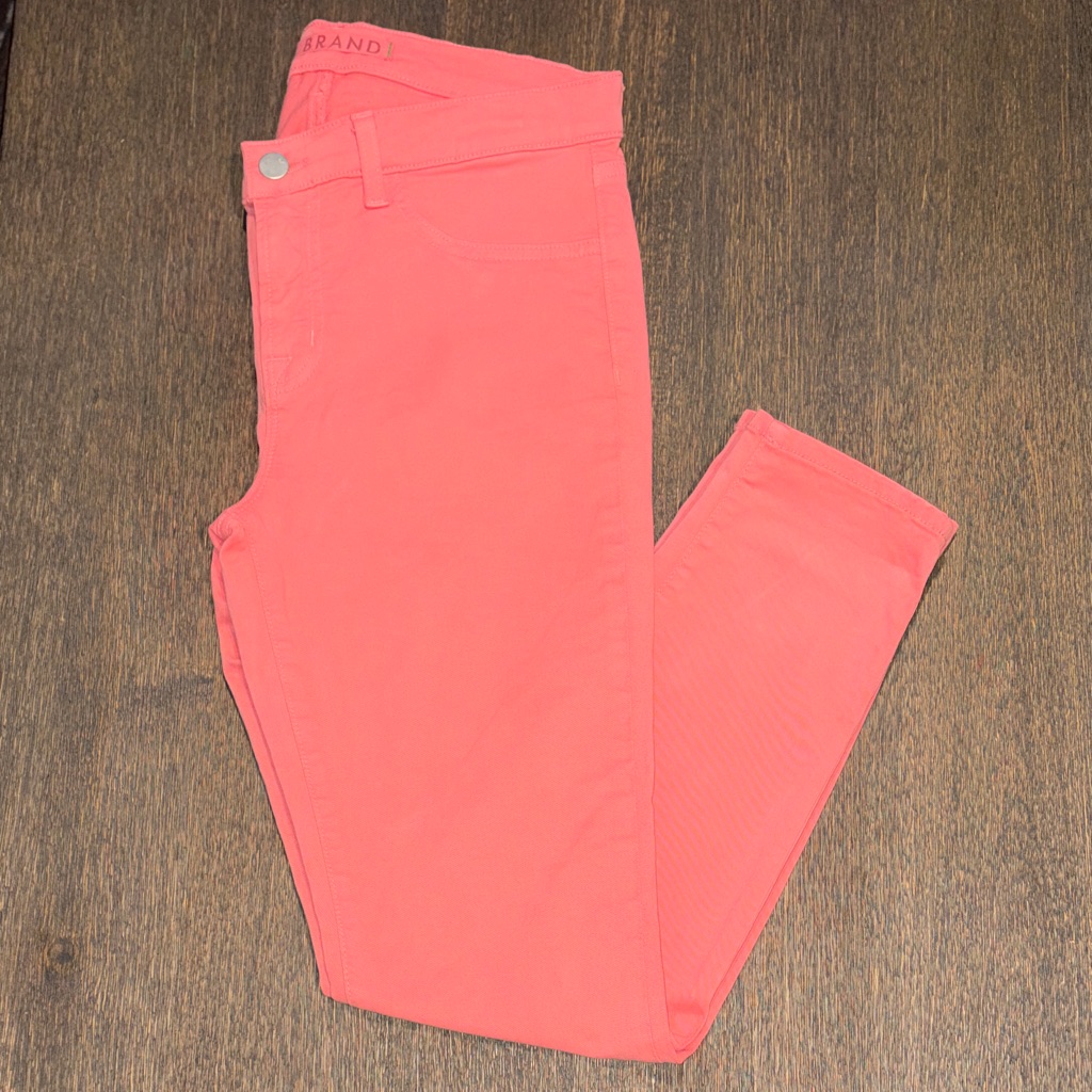 J Brand Womens Capri Coral Skinny Jeans  Size 28